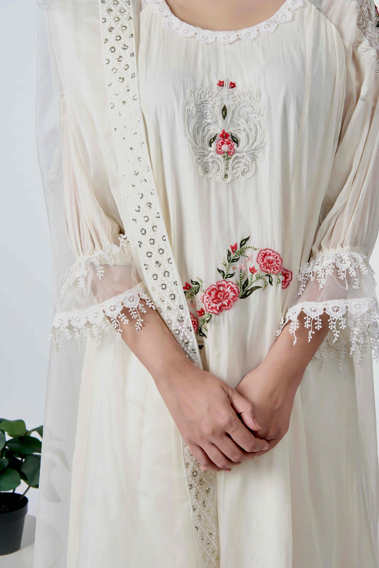 Royal S White Kurta Set